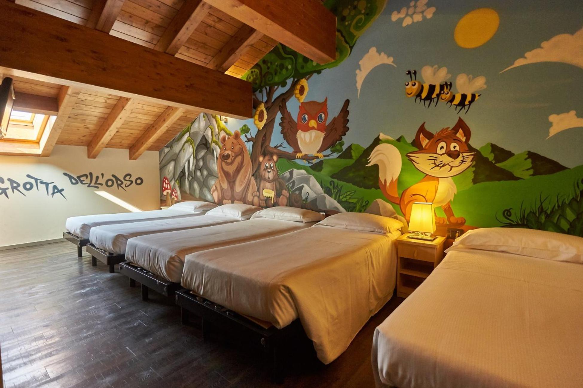 Harmony Suite Hotel Selvino Eksteriør billede