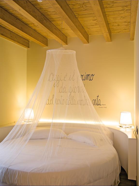 Harmony Suite Hotel Selvino Værelse billede