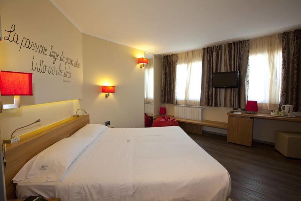 Harmony Suite Hotel Selvino Eksteriør billede